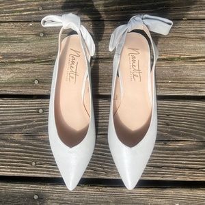 Nanette Lepore Cream Leather Slingback Flats NWOT Size: 7